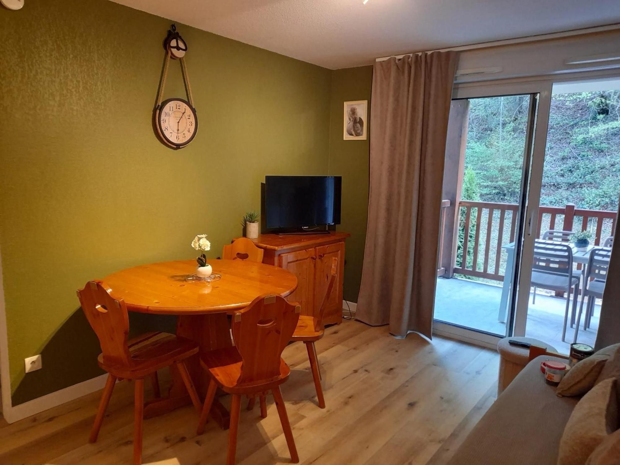 Appartement Avec Vue Sur La Montagne A Saint Lary Soulan 28 M² Piscine Eksteriør bilde